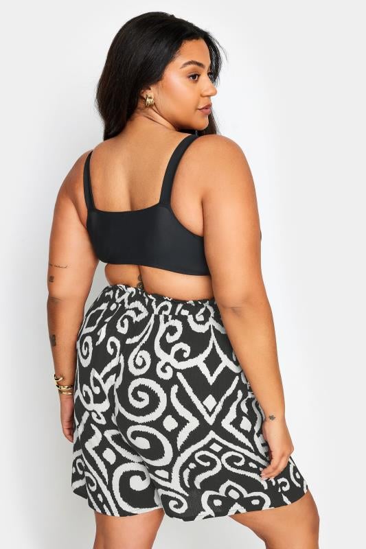 Evans YOURS Curve Black Abstract Print Crinkle Tassel Shorts