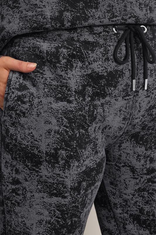 Evans YOURS Curve Black Abstract Print Cuffed Joggers