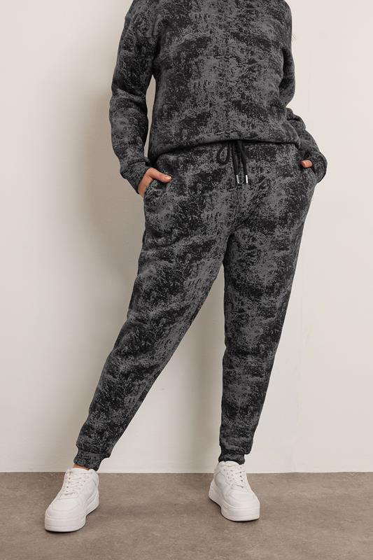evans YOURS Curve Black Abstract Print Cuffed Joggers