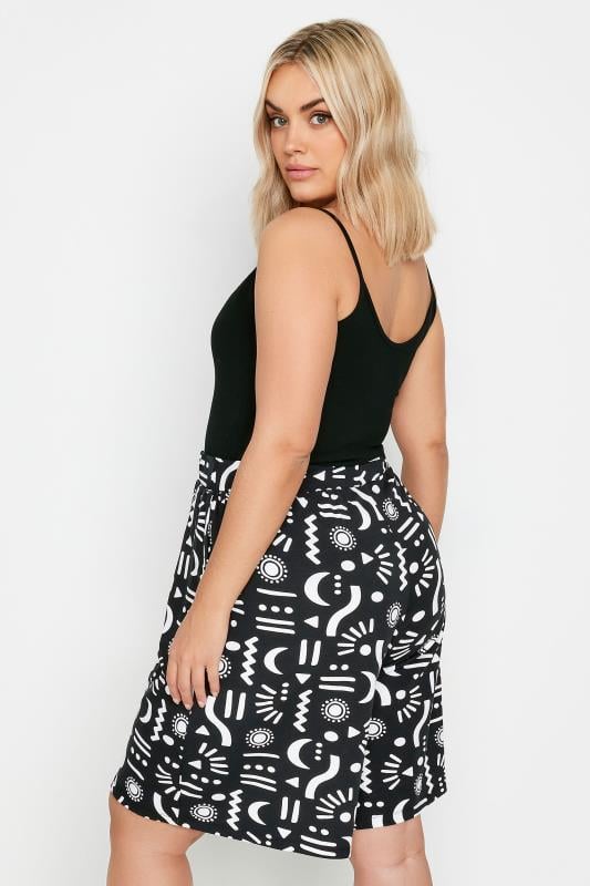 Evans YOURS Curve Black Abstract Print Jersey Pull On Shorts