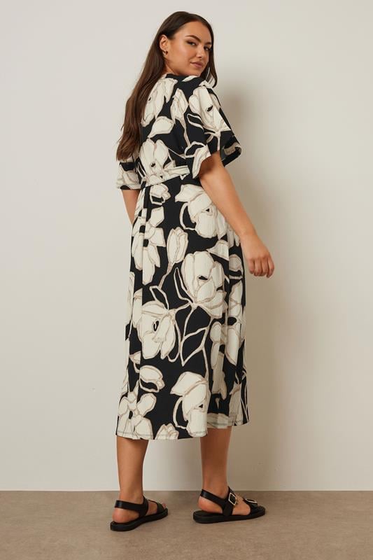 Evans YOURS Curve Black Floral Wrap Textured Midi Dress