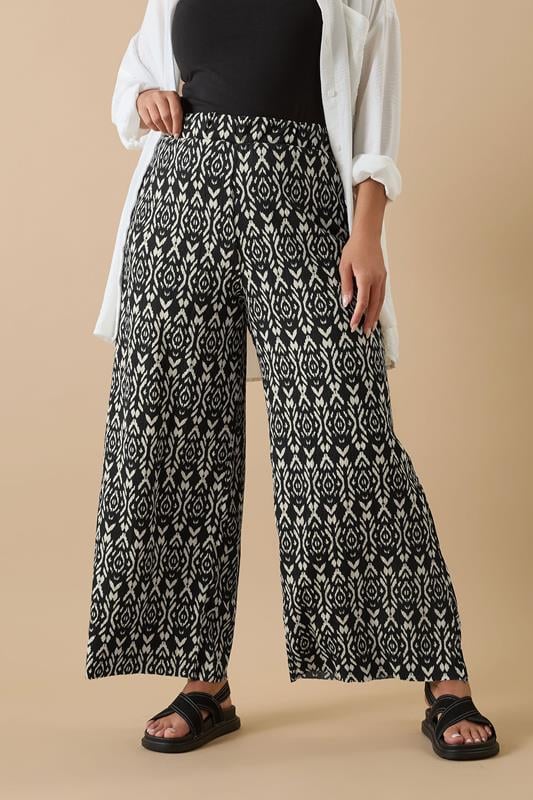 evans YOURS Curve Black Ikat Print Textured Cropped Harem Trousers