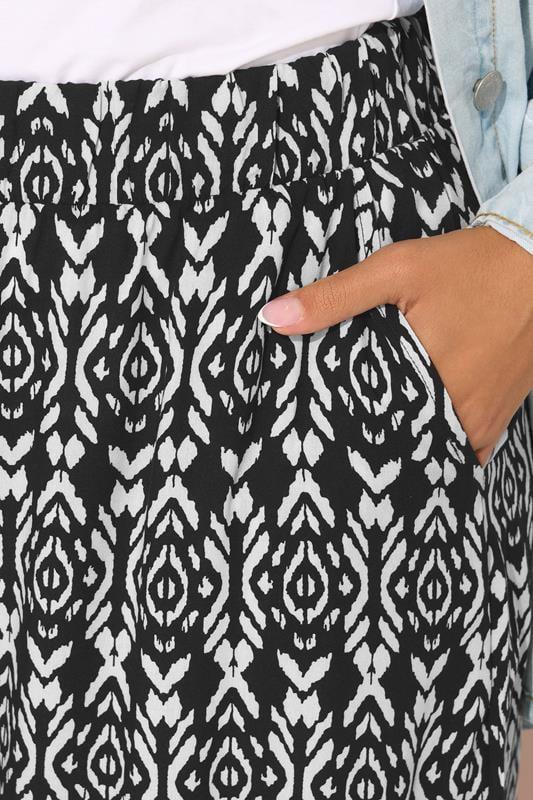 Evans YOURS Curve Black Ikat Print Wide Leg Trousers
