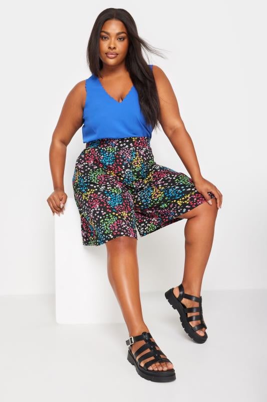 Evans YOURS Curve Black Rainbow Ditsy Floral Print Jersey Shorts