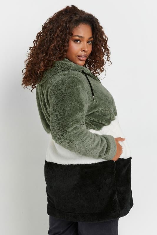 Evans YOURS Curve Black & Sage Green Colour Block Fleece Jacket