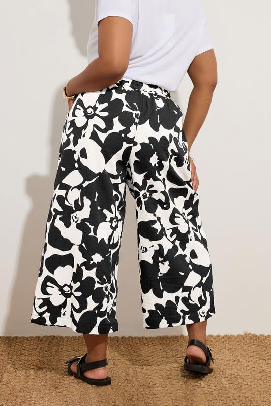 Evans YOURS Curve Black Textured Floral Print Midaxi Culottes