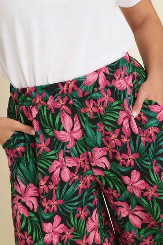 Evans YOURS Curve Black Tropical Floral Print Jersey Shorts