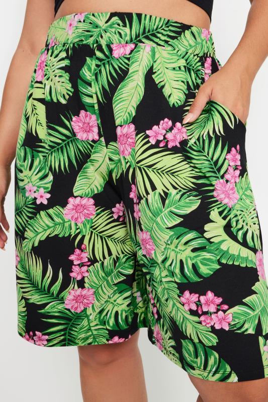 Evans YOURS Curve Black Tropical Print Jersey Pull On Shorts