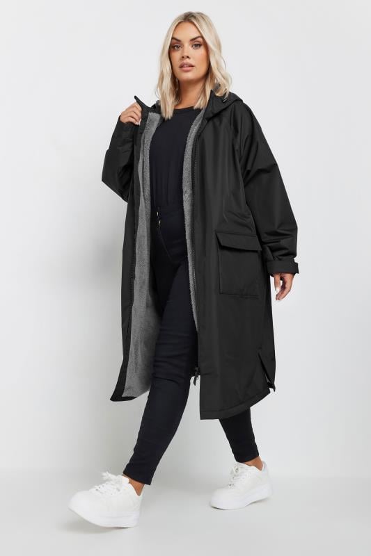 evans YOURS Curve Black Waterproof Fleece Lined Robe