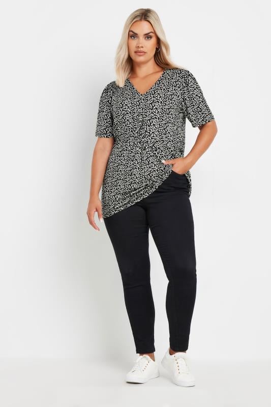 Evans YOURS Curve Black & White Abstract Print Swing Top