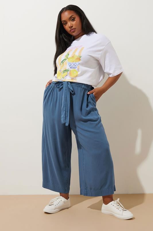 Evans YOURS Curve Blue Chambray Tie Waist Cropped Trousers