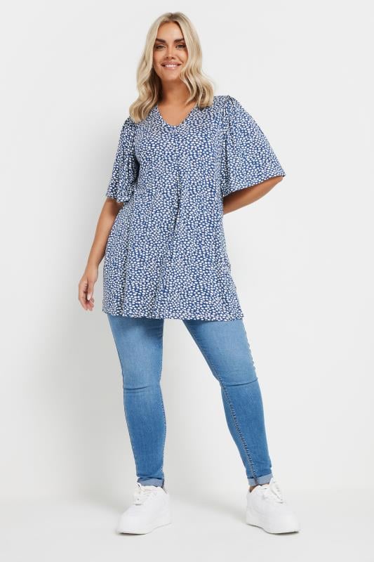 Evans YOURS Curve Blue Ditsy Floral Print Pleated Swing Top