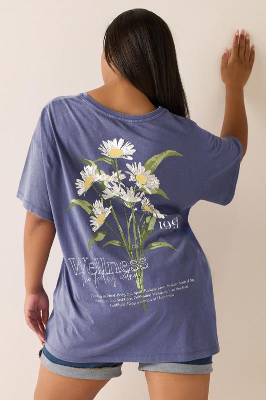 evans YOURS Curve Blue 'Wellness' Daisy Back Print T-Shirt