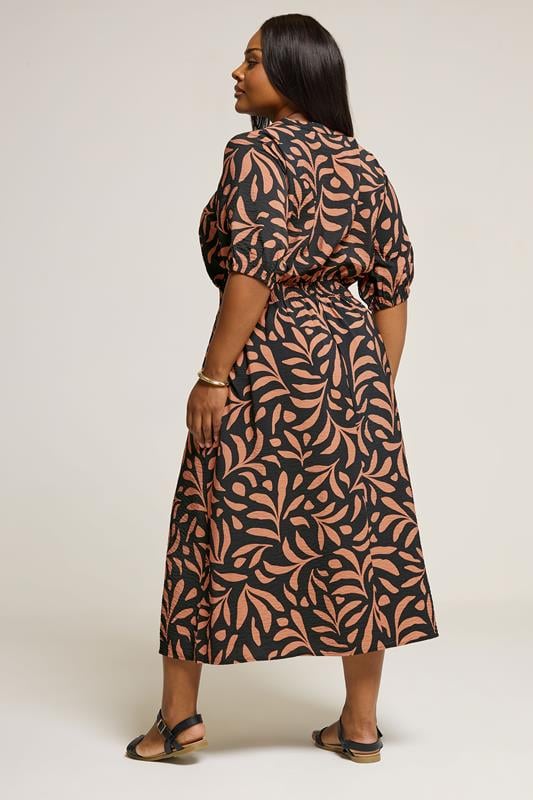 Evans YOURS Curve Brown Leaf Notch Neck Midaxi Dress