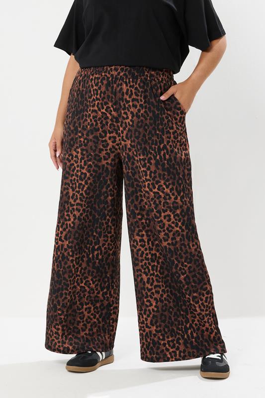 Evans YOURS Curve Brown Leopard Print Crinkle Wide Leg Trousers