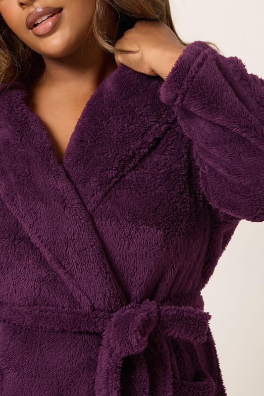 Evans YOURS Curve Burgundy Red Shawl Collar Fluffy Dressing Gown