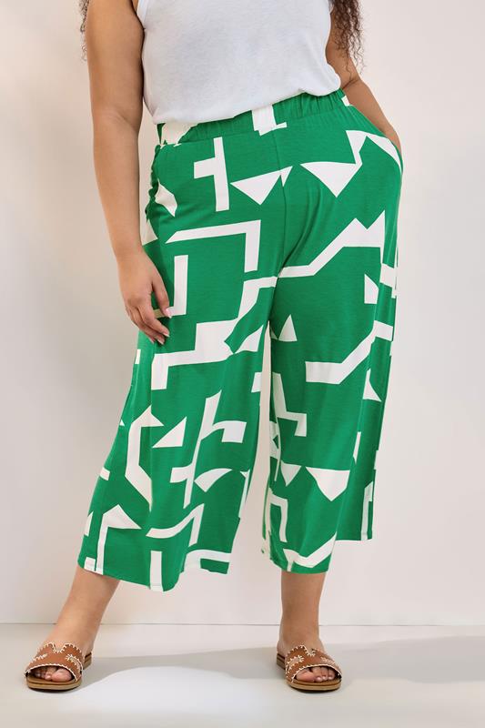 evans YOURS Curve Green Abstract Print Cropped Wide Leg Trousers