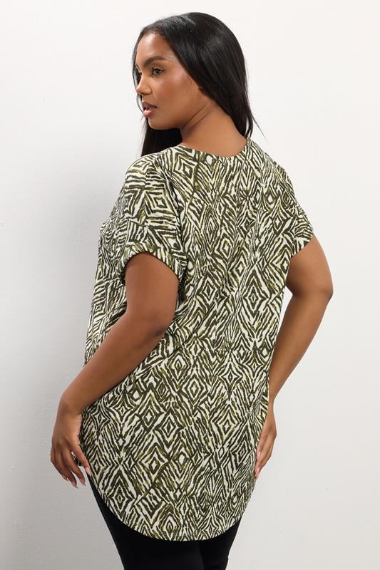Evans YOURS Curve Green Abstract Print Textured Top