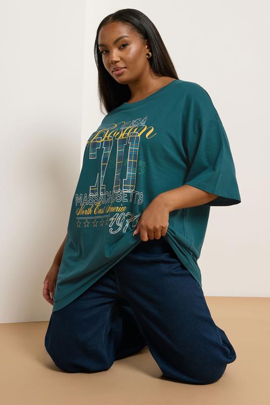 Evans YOURS Curve Green Check 'Boston 70' Boxy Graphic T-Shirt