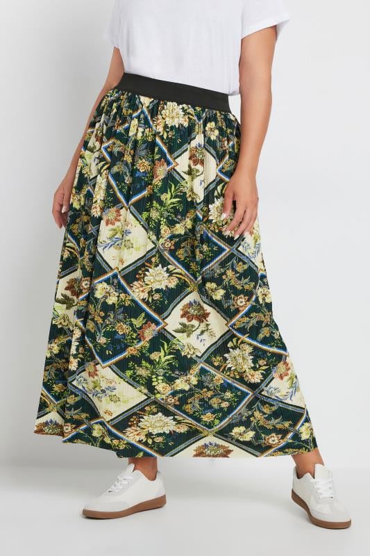 evans YOURS Curve Green Geometric Floral Print Pleated Skirt