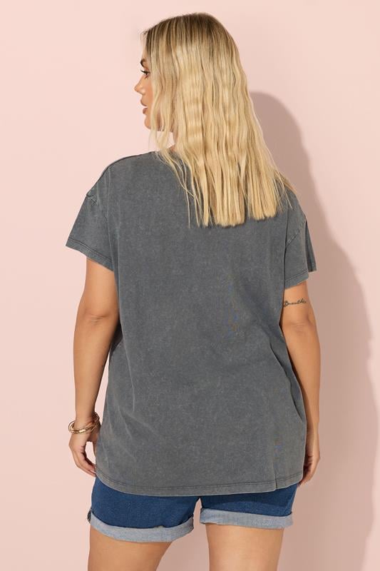 Evans YOURS Curve Grey Acid Wash Daisy Heart Print T-Shirt