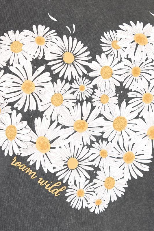 Evans YOURS Curve Grey Acid Wash Daisy Heart Print T-Shirt