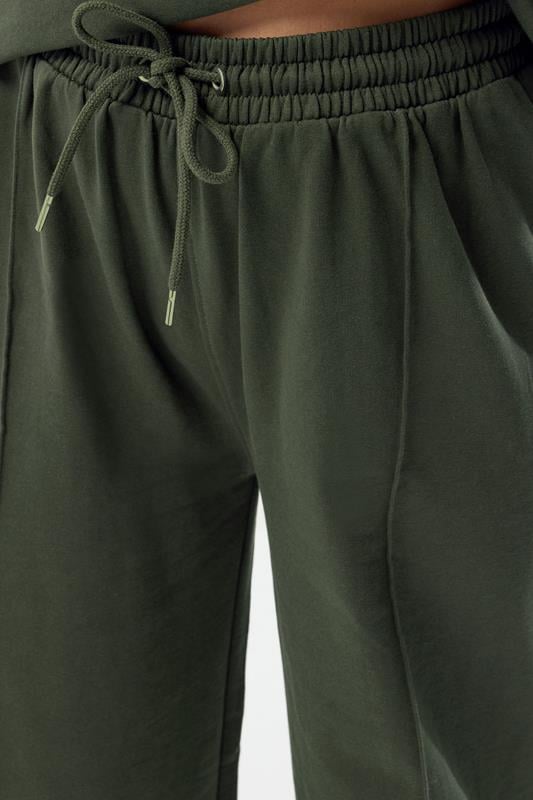 Evans YOURS Curve Khaki Green Crew Neck Sweatshirt & Jogger Set