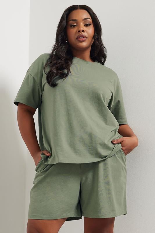 Evans YOURS Curve Khaki Green Sweat Jersey T-Shirt & Shorts Set