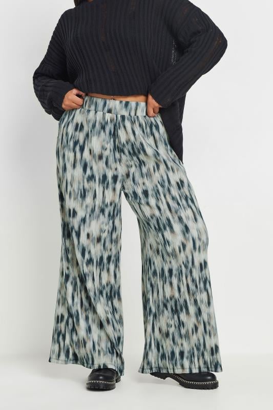 evans YOURS Curve Light Blue Abstract Print Wide Leg Trousers