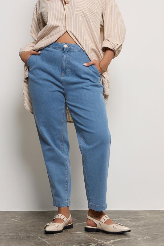 evans YOURS Curve Mid Blue Stretch Denim Barrel Jeans