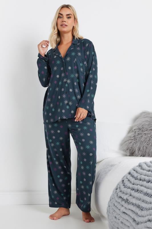 Evans YOURS Curve Navy Blue Snowflake Heart Print Soft Touch Pyjama Set