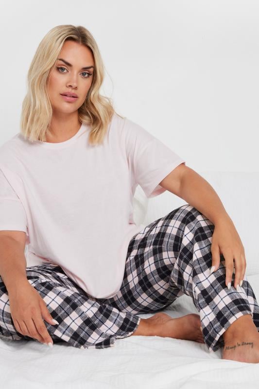 evans YOURS Curve Pink Woven Check Print Pyjama Set