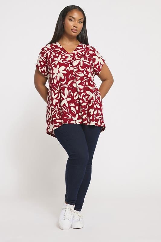 Evans YOURS Curve Red Floral Textured Pleat Front Top