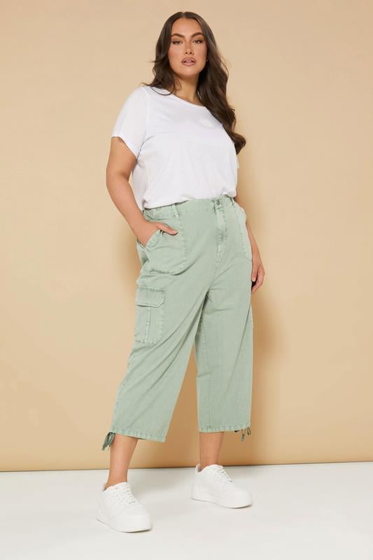 Evans YOURS Curve Sage Green Cotton Cropped Cargo Trousers