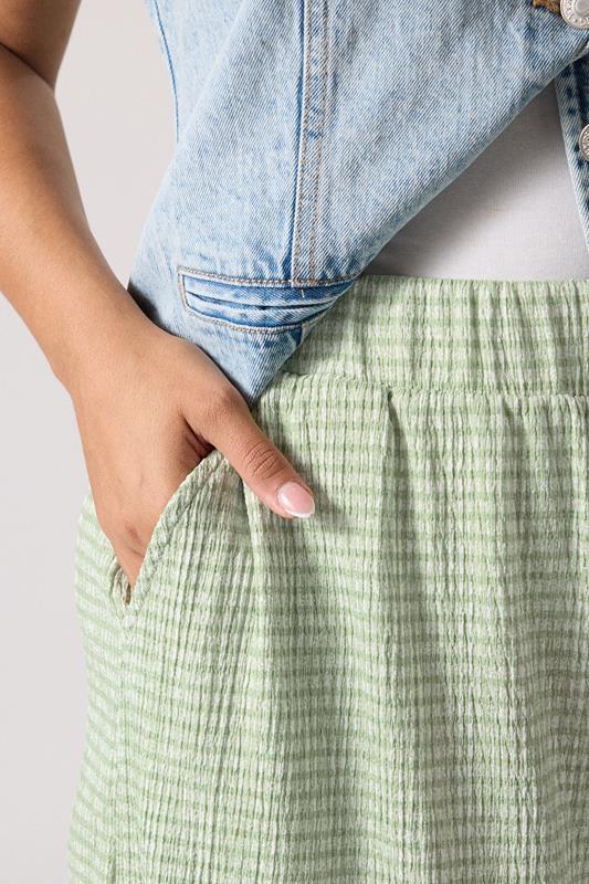 Evans YOURS Curve Sage Green Gingham Textured Shorts
