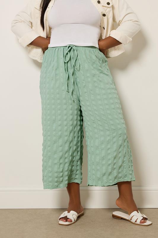 evans YOURS Curve Sage Green Textured Tie Waist Culottes
