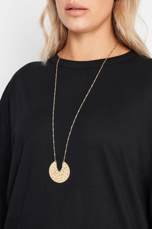 evans Yours Gold Tone Textured Circle Pendant Necklace