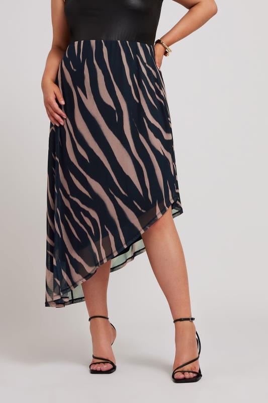 evans YOURS LONDON Curve Black Zebra Print Asymmetric Mesh Skirt