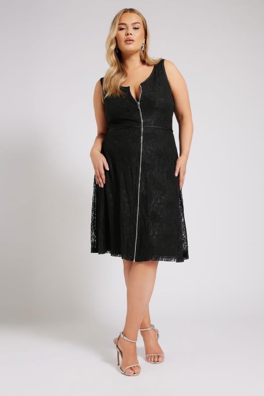 evans YOURS LONDON Curve Black Zip Front Lace Skater Dress