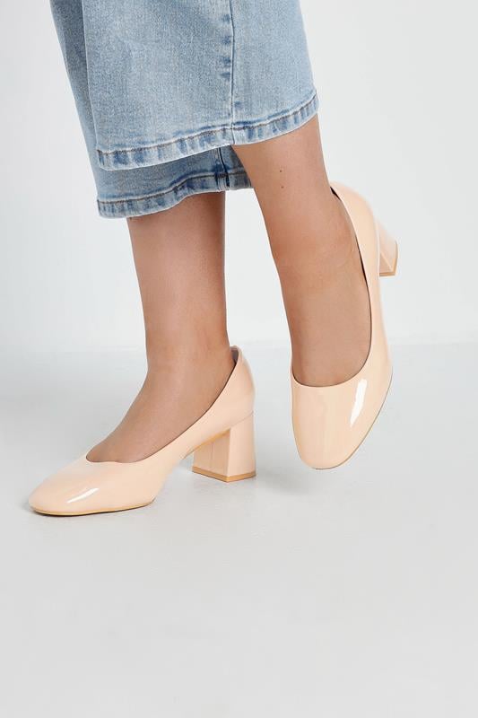 Evans Yours Nude Patent Mid Block Heel Court Shoes In Extra Wide EEE Fit