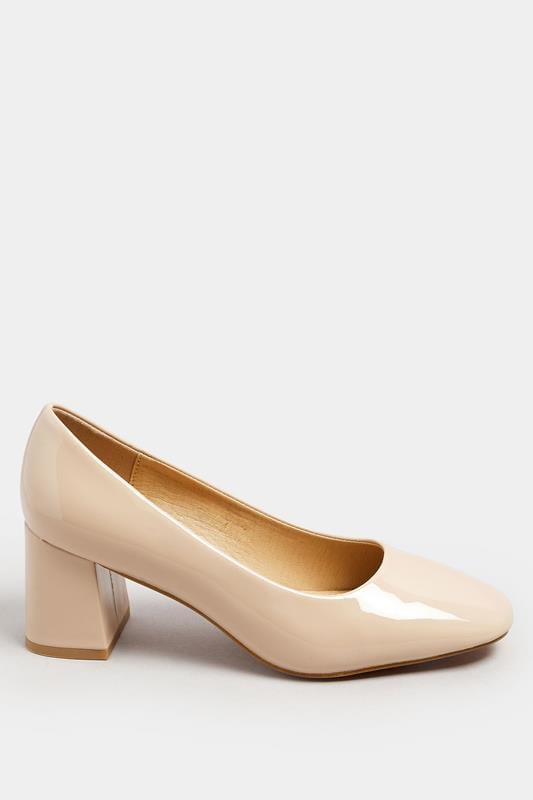 Evans Yours Nude Patent Mid Block Heel Court Shoes In Extra Wide EEE Fit