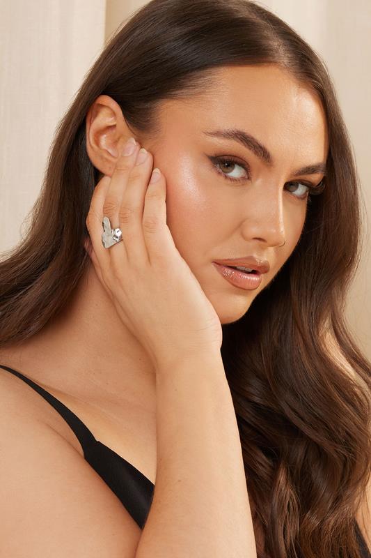 evans Yours Silver Tone Textured Hammered Stretch Ring