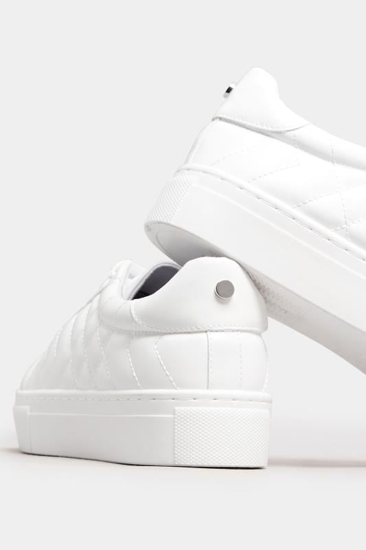 Evans Yours White Quilted Design Trainers In Wide E Fit & Extra Wide EEE Fit