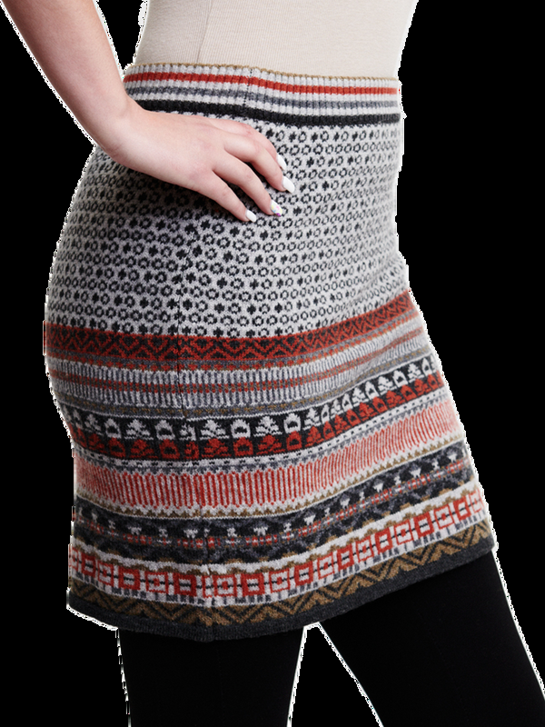 everest designs Bala Skirt