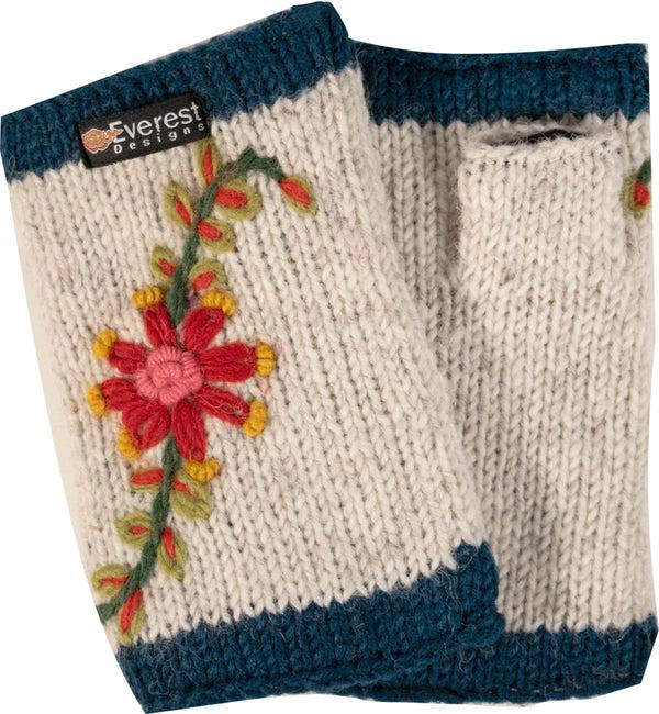 everest designs Dahlia Handwarmer