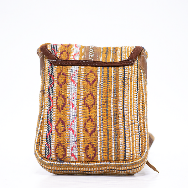 Everest Designs Gavi Cross Body
