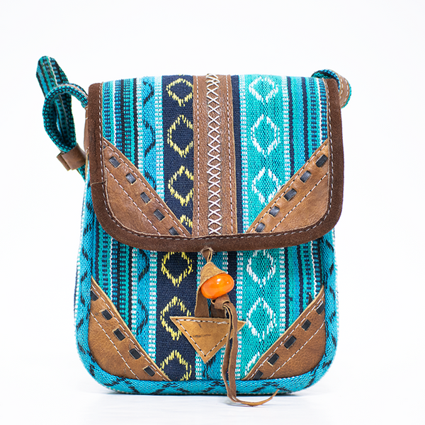 everest designs Gavi Cross Body