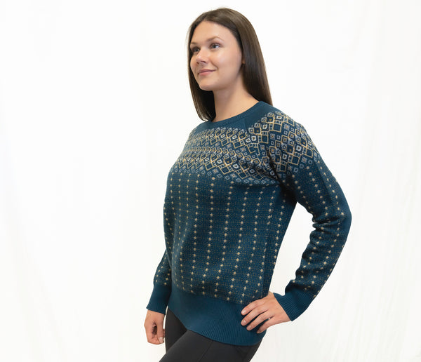 Everest Designs Sherwood Pullover Sweater