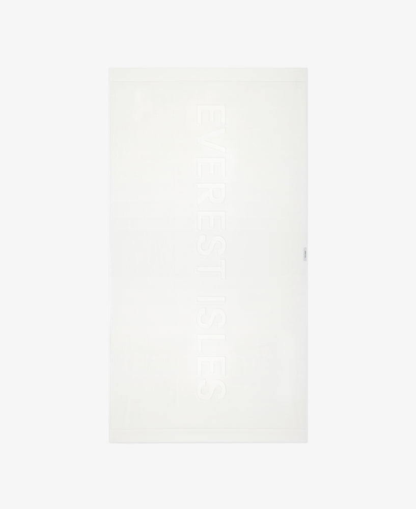 everest isles Beach Towel