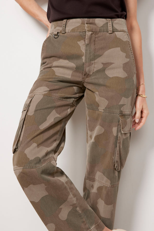Everve Addie Camo Pant Camo
